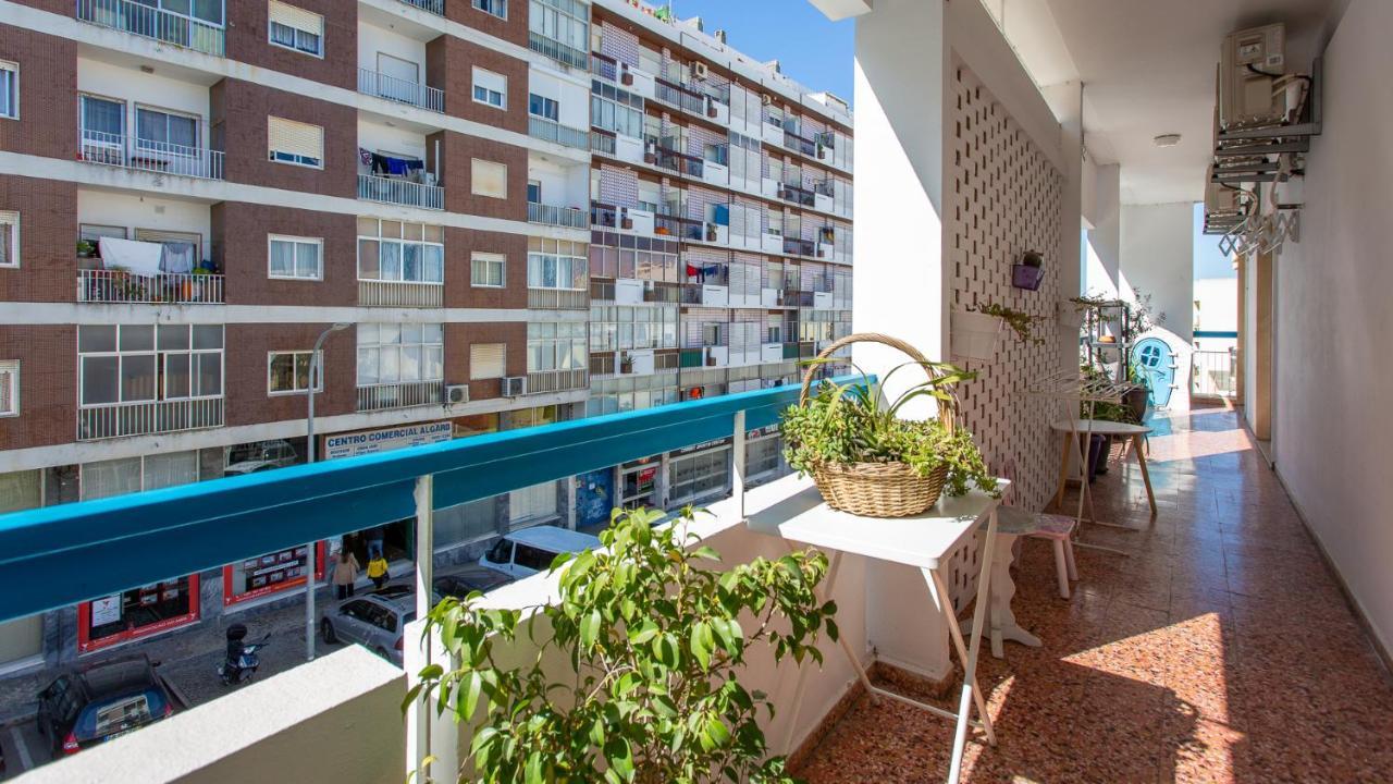Faro Getaway W/ Big Balcony By Lovelystay Eksteriør bilde
